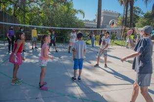 Cierre de actividades de verano del programa de atención a personas con discapacidad en el parque de la Amistad