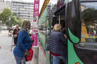 Recorrida del bus turisitico dirigido a Mujeres Afrodescendientes, Migrantes y de Pueblos Originarios