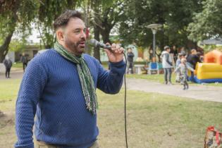 Visita a feria de pequeños emprendedores en plaza Lafone