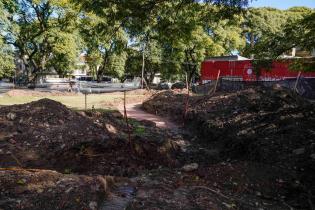 Ejecución de obra de pista de Pumptrack en Parque Batlle Ejecución de obra de pista de Pumptrack en Parque Batlle