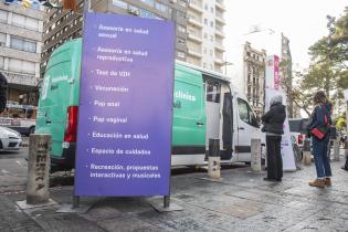 Día Internacional de Acción por la Salud de las Mujeres en la explanada de la Intendencia