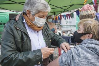 Día Internacional de Acción por la Salud de las Mujeres en la explanada de la Intendencia