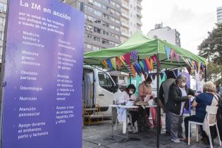 Día Internacional de Acción por la Salud de las Mujeres en la explanada de la Intendencia