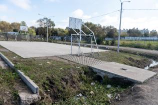 Limpieza de plazas en barrio Aquiles Lanza en el marco del Plan ABC+ Unión - Malvín Norte