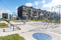 :Sustitución de mobiliario urbano y juegos infantiles en plaza INVE en el marco del Plan ABC+ Unión - Malvín Norte