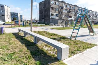 :Sustitución de mobiliario urbano y juegos infantiles en plaza INVE en el marco del Plan ABC+ Unión - Malvín Norte