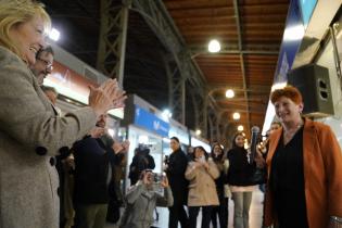 Apertura de Bromelia en el Mercado Agrícola de Montevideo