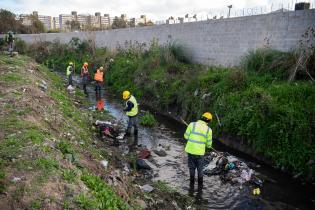 Limpieza en barrio Aquiles Lanza en el marco del Plan ABC + Unión Malvín Norte, 10 de junio de 2022