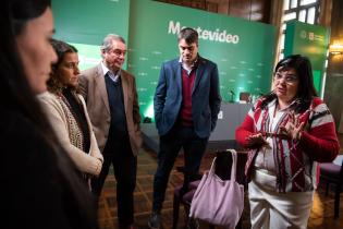 Firma de convenio de cooperación entre la Intendencia de Montevideo y la Fundación Pérez Scremini Firma de convenio de cooperación entre la Intendencia de Montevideo y la Fundación Pérez Scremini
