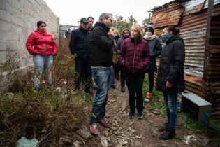 Recorrida por asentamiento Che Guevara Recorrida por asentamiento Che Guevara