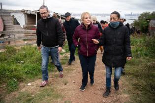 Recorrida por asentamiento Che Guevara Recorrida por asentamiento Che Guevara