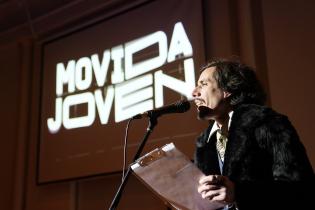 Tertulia literaria de ganadoras y ganadores de la categoría literatura de Movida Joven 2020-2021 Tertulia literaria de ganadoras y ganadores de la categoría literatura de Movida Joven 2020-2021