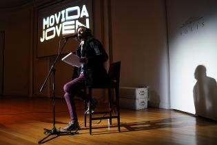 Tertulia literaria de ganadoras y ganadores de la categoría literatura de Movida Joven 2020-2021 Tertulia literaria de ganadoras y ganadores de la categoría literatura de Movida Joven 2020-2021