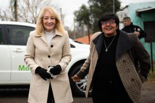 Lanzamiento de policlínica odontológica móvil en el Complejo Verdisol Lanzamiento de policlínica odontológica móvil en el Complejo Verdisol