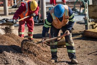 Avance de obras de saneamiento en plaza Azotea de Lima Avance de obras de saneamiento en plaza Azotea de Lima
