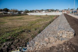 Avance de obras de saneamiento en plaza Azotea de Lima