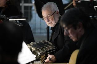 Concierto de la Orquesta Filarmónica de Montevideo en el complejo Euskal Erría 70 