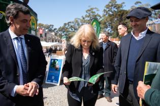 Intendenta de Montevideo Carolina Cosse recorre la Expo Prado 202 Intendenta de Montevideo Carolina Cosse recorre la Expo Prado 2022, 12 de setiembre de 2022
