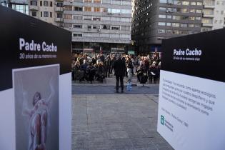 Inauguración de muestra itinerante "Padre Cacho: 30 años de su memoria viva"