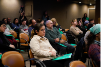 Charla para emprendedores en la sala Dorada de la Intendencia de Montevideo