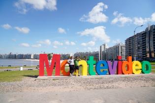  Intervención temática en el cartel de Montevideo en Kibón en el marco del Mes de la Diversidad