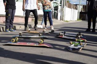 Escuela de skate en el centro juvenil La tortuga Cuadrada en el marco del Plan ABC + Deporte y Cultura