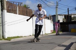 Escuela de skate en el centro juvenil La tortuga Cuadrada en el marco del Plan ABC + Deporte y Cultura