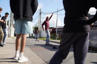 Escuela de skate en el centro juvenil La tortuga Cuadrada en el marco del Plan ABC + Deporte y Cultura