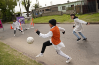 Peatonal barrial en el barrio Municipal