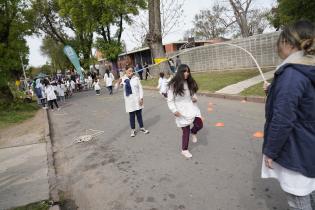 Peatonal barrial en el barrio Municipal