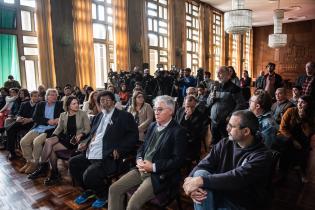 Conferencia de prensa por medidas para la cultura