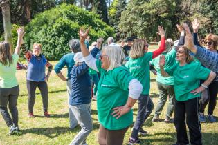 Clase de gimnasia para personas mayores en el Espacio Barradas, 5 de octubre de 2022