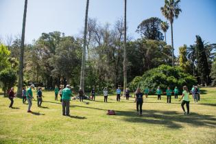 Clase de gimnasia para personas mayores en el Espacio Barradas, 5 de octubre de 2022