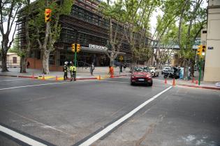 Inauguración de semáforo en la intersección de las calles Larravide y José Antonio Cabrera