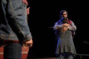 Ensayo general de "El salto de Darwin" en la sala Zavala Muniz Ensayo general de "El salto de Darwin" en la sala Zavala Muniz