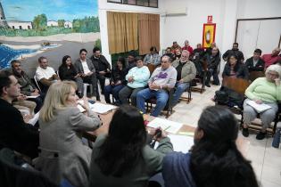 Visita de la intendenta Carolina Cosse al Concejo Vecinal 9, en el Municipio F. Visita de la intendenta Carolina Cosse al Concejo Vecinal 9, en el Municipio F.