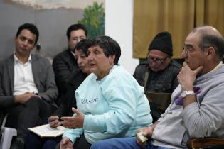 Visita de la intendenta Carolina Cosse al Concejo Vecinal 9, en el Municipio F. Visita de la intendenta Carolina Cosse al Concejo Vecinal 9, en el Municipio F.