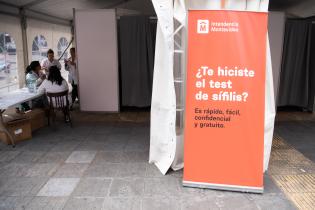 Jornada de testeo gratuito de sífilis en la explanda de la Intendencia de Montevideo Jornada de testeo gratuito de sífilis en la explanda de la Intendencia de Montevideo , 18 de octubre de 2022