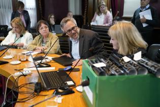 Reunión de la intendenta Carolina Cosse con el CDC de la UDELAR Reunión de la intendenta Carolina Cosse con el CDC de la UDELAR
