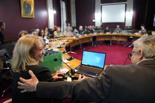 Reunión de la intendenta Carolina Cosse con el CDC de la UDELAR Reunión de la intendenta Carolina Cosse con el CDC de la UDELAR