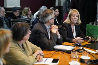 Reunión de la intendenta Carolina Cosse con el CDC de la UDELAR 