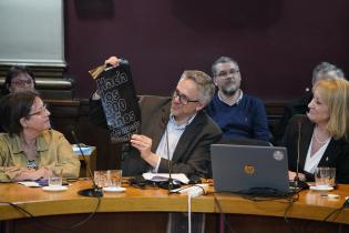 Reunión de la intendenta Carolina Cosse con el CDC de la UDELAR Reunión de la intendenta Carolina Cosse con el CDC de la UDELAR