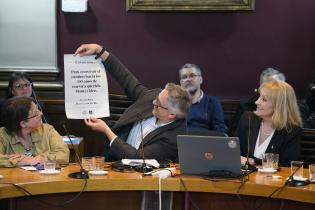 Reunión de la intendenta Carolina Cosse con el CDC de la UDELAR Reunión de la intendenta Carolina Cosse con el CDC de la UDELAR
