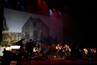 Encuentro hacia los 300 años de Montevideo en el teatro Solís