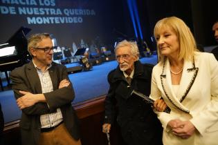 Encuentro hacia los 300 años de Montevideo en el teatro Solís Encuentro hacia los 300 años de Montevideo en el teatro Solís