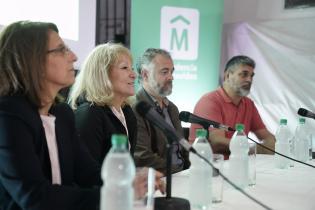 Presentación de obras "Montevideo se adelanta" en la avenida Don Pedro de Mendoza