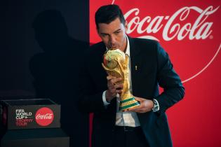Intendenta Carolina Cosse participa en evento por llegada del trofeo de la copa mundial FIFA a Uruguay Intendenta Carolina Cosse participa en evento por llegada del trofeo de la copa mundial FIFA a Uruguay, 28 de octubre de 2022