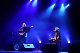 Entrega del Premio Montevideo al músico Daniel Amaro en la Sala Zitarrosa