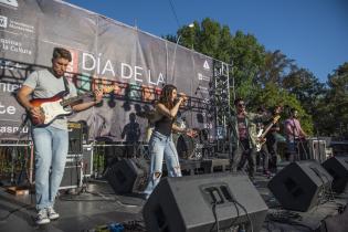 Fiesta por el Día de la Juventud en el Parque del Prado Fiesta por el Día de la Juventud en el Parque del Prado