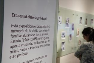 Inauguración de muestra del colectivo "Memoria en Libertad" en la Junta Departamental de Montevideo